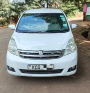 Toyota ISIS 2012 White for sale