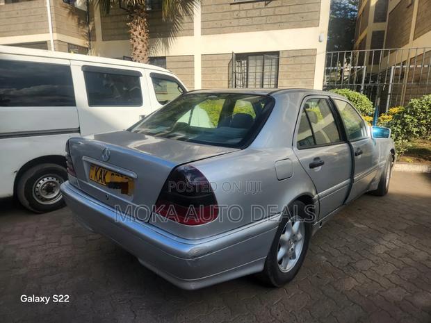 Mercedes-Benz C180 1997 Silver