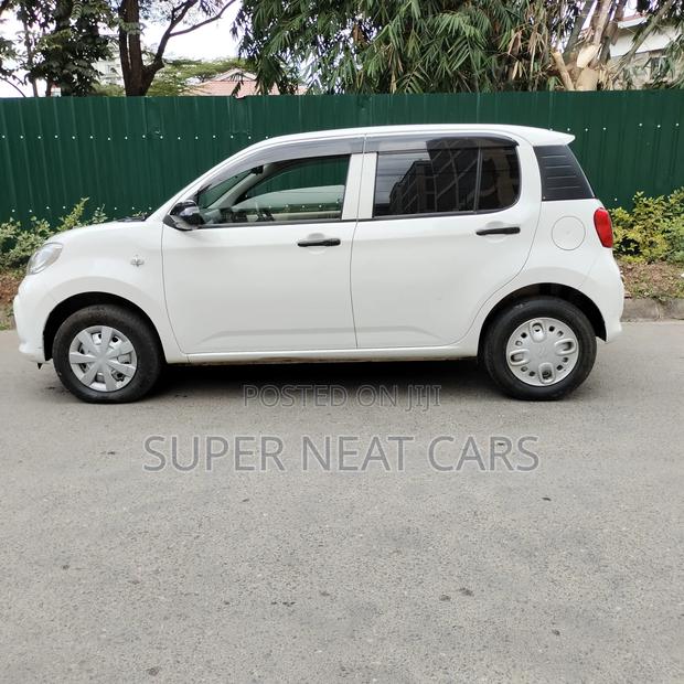 Toyota Passo 1.0 FWD 2017 White