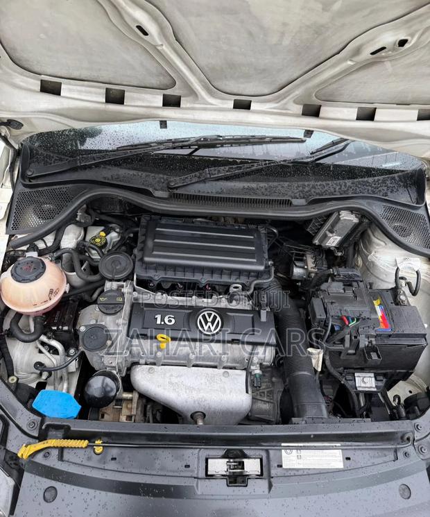 Volkswagen Polo 2019 White