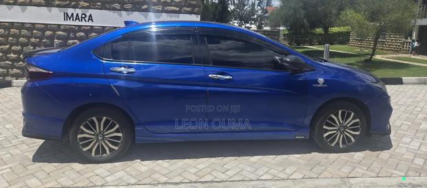 Honda Grace 1.5 Hybrid FWD 2017 Blue