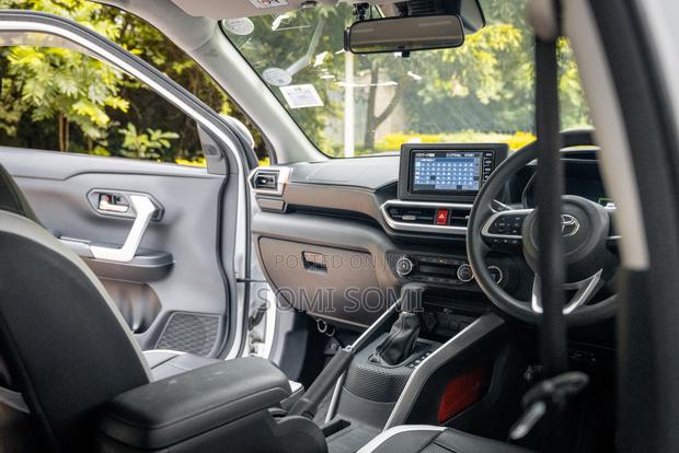 Toyota Raize 2020 Pearl