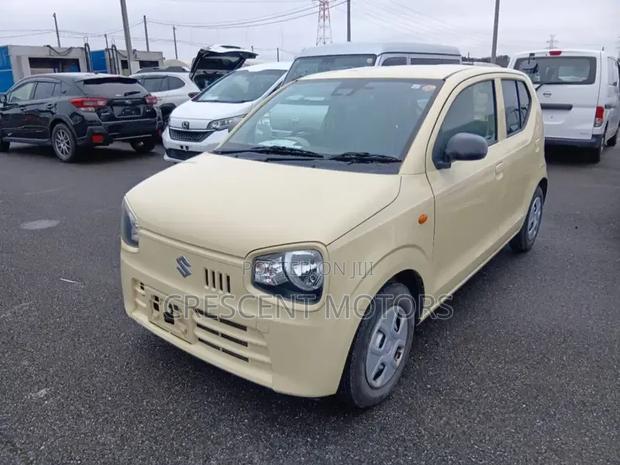 Suzuki Alto 2019 Beige