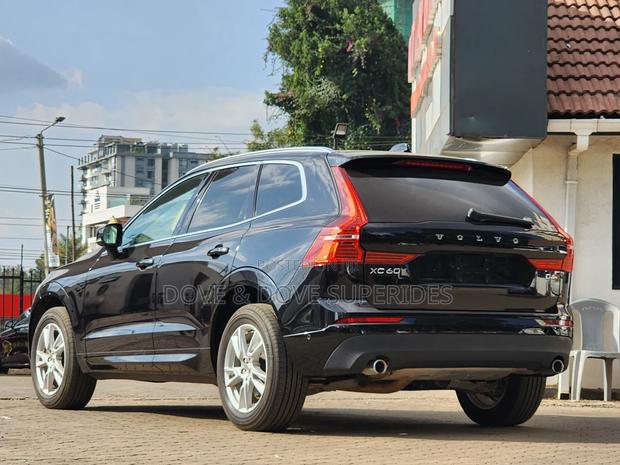 Volvo XC60 T5 Inscription AWD 2019 Black