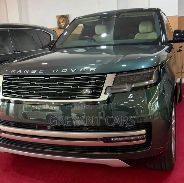 Land Rover Range Rover Vogue 2022 Green