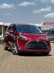 Toyota Sienta 2020 Red for sale
