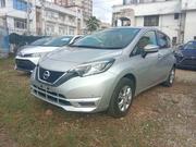 Nissan Note 2017 Silver for sale