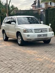 Toyota Kluger 2004 White for sale