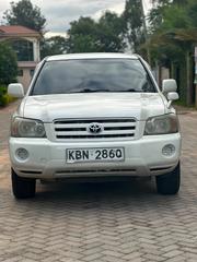 Toyota Kluger 2004 White for sale
