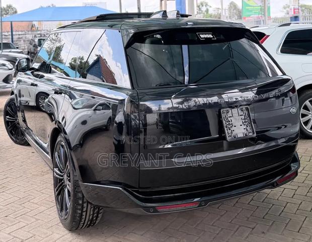 Land Rover Range Rover Vogue 2023 Black