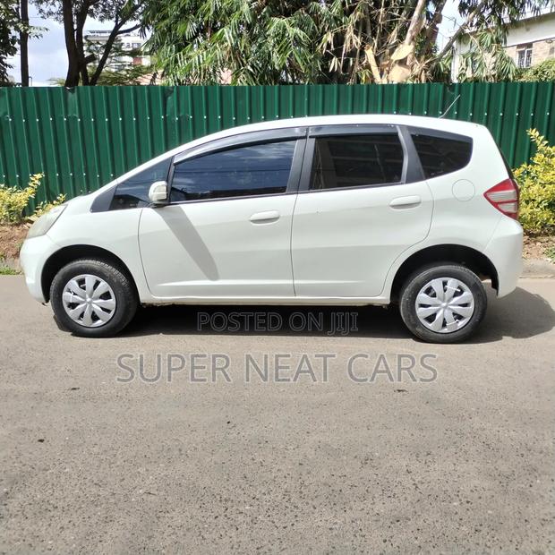 Honda Fit 2010 White