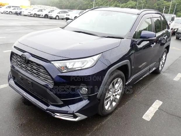 Toyota RAV4 2020 Purple