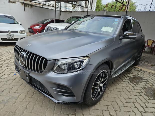 Mercedes-Benz GLC-Class 2019 Gray