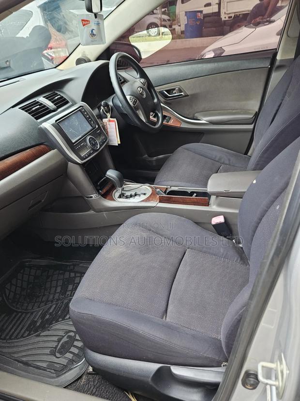 Toyota Allion 2013 Silver