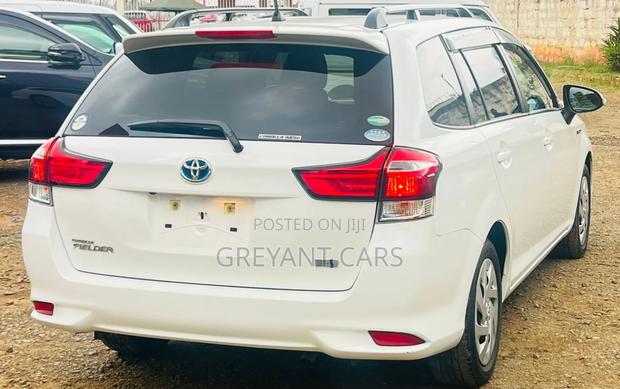 Toyota Corolla Fielder 2019 White