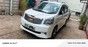 Toyota Noah 2012 White for sale