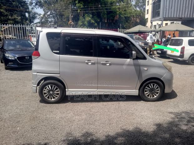 Mitsubishi Delica 2012 Silver