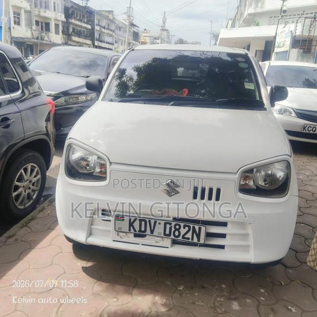 Suzuki Alto 2018 White