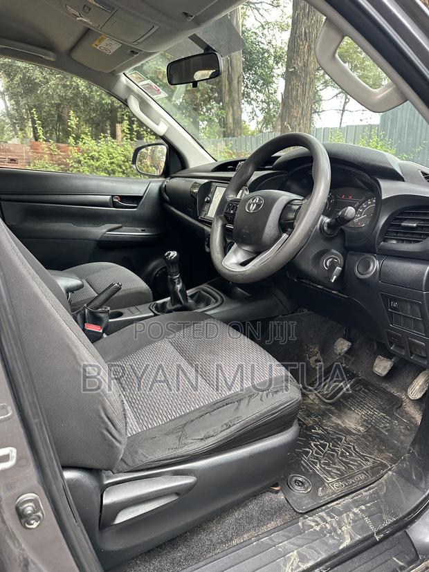 Toyota Hilux Revo Double Cab Deisel 2.4 RWD 2021 Gray