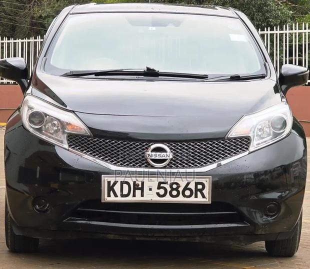 Nissan Note 2015 Black