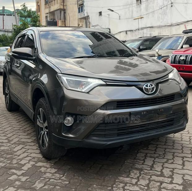 Toyota RAV4 2017