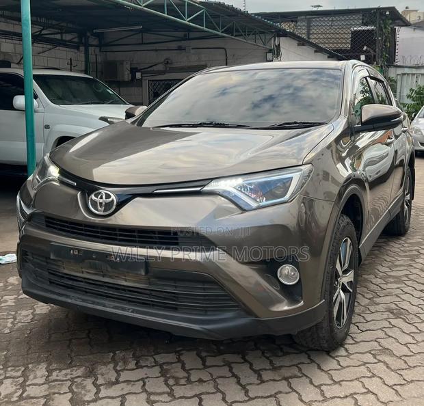Toyota RAV4 2017