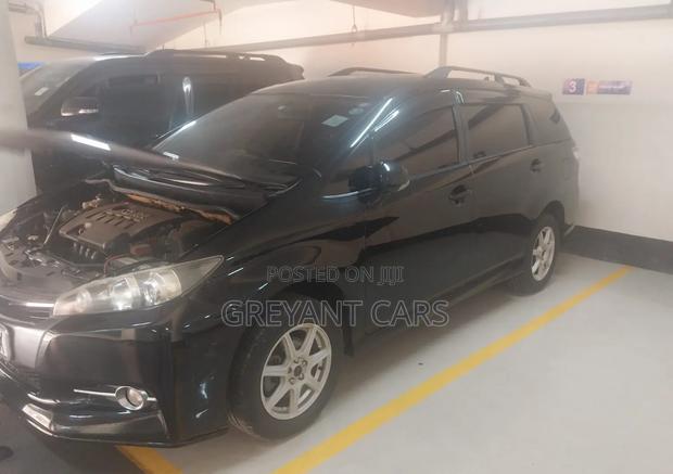 Toyota Wish 2013 Black