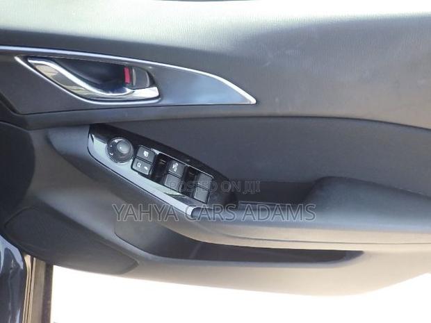 Mazda Axela 2019 Gray