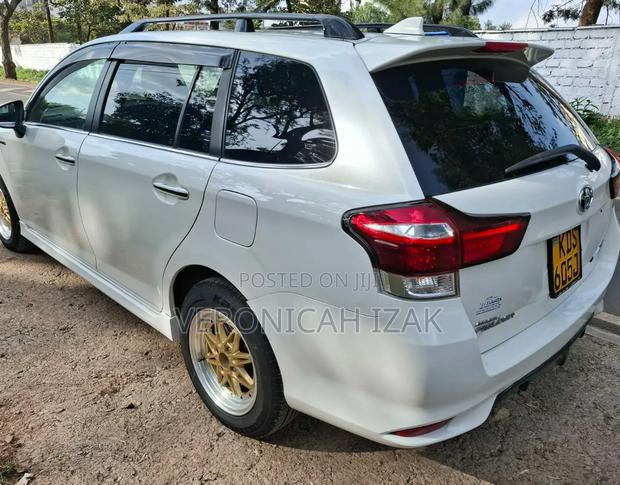 Toyota Corolla Fielder 2016 White