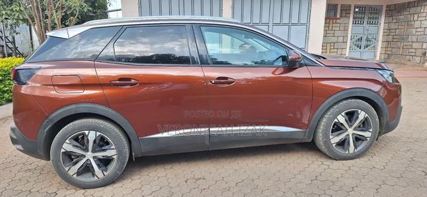 Peugeot 308 2019 Brown
