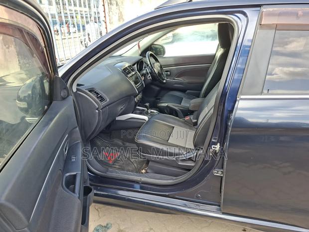 Mitsubishi RVR 2.0 2012 Black