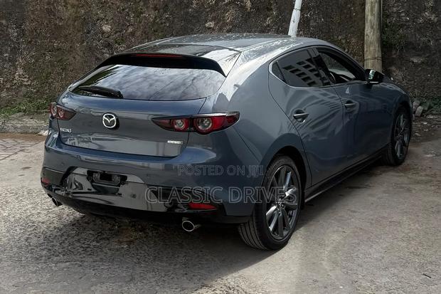 Mazda 3 2019