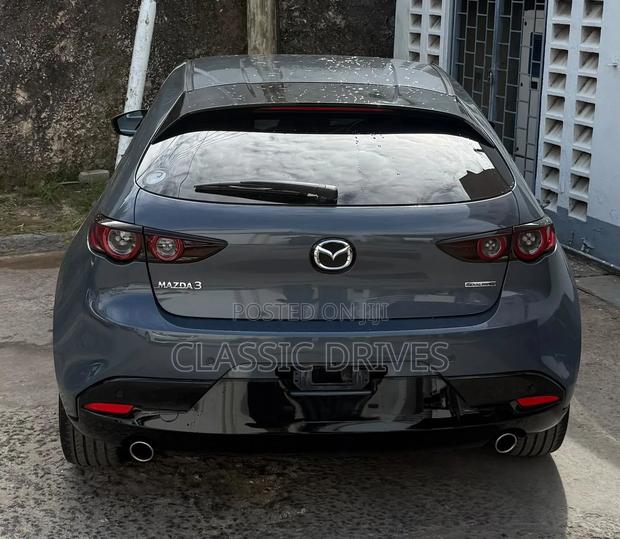 Mazda 3 2019