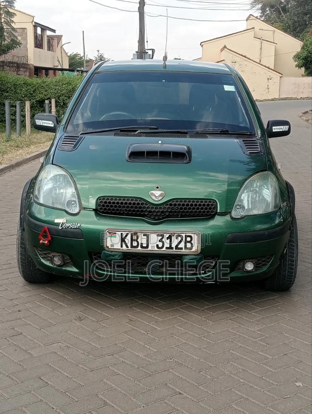 Toyota Vitz 2002 Green