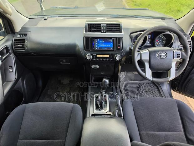 Toyota Land Cruiser 2014 Black