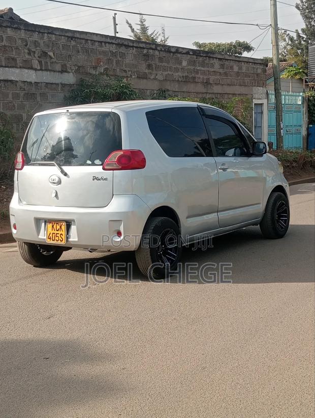 Toyota Porte 2009 Silver
