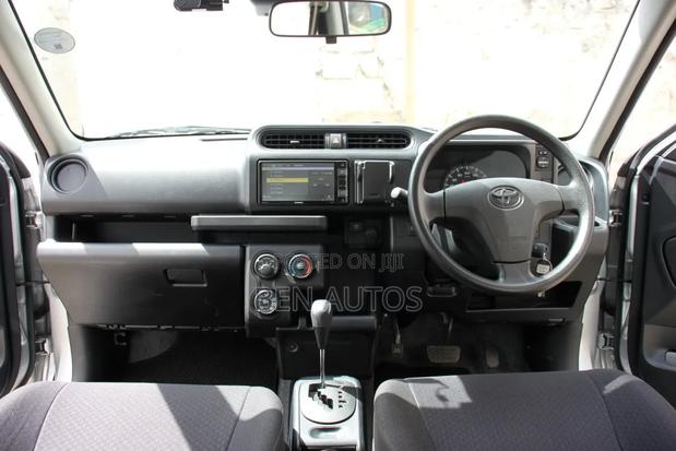 Toyota Probox 2020 Silver