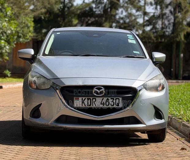 Mazda Demio 2018 Gray