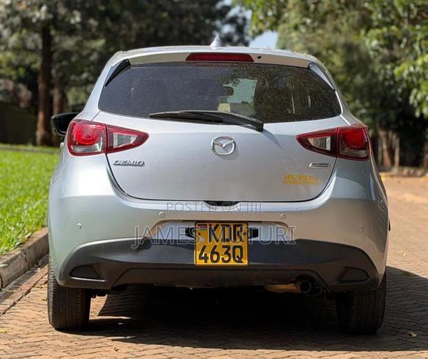 Mazda Demio 2018 Gray