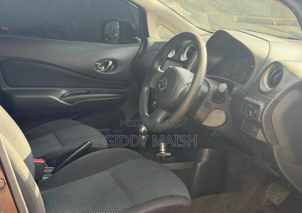 Nissan Note 2013 Purple