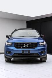 Volvo XC40 2020 Blue for sale