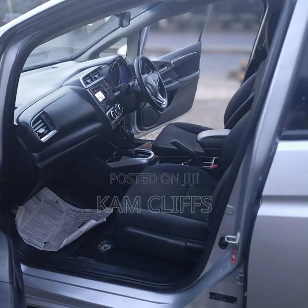 Honda Fit 2017 Gray