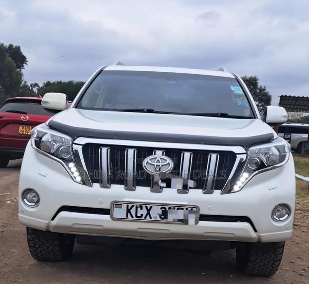 Toyota Land Cruiser Prado 2015 White