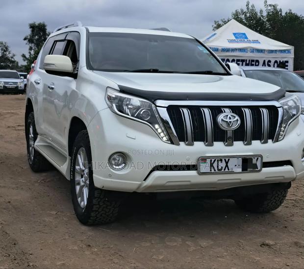Toyota Land Cruiser Prado 2015 White