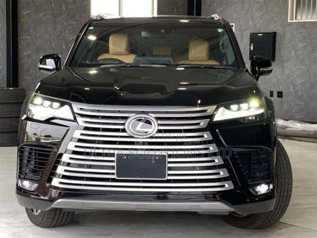 Lexus LX 2022 Black