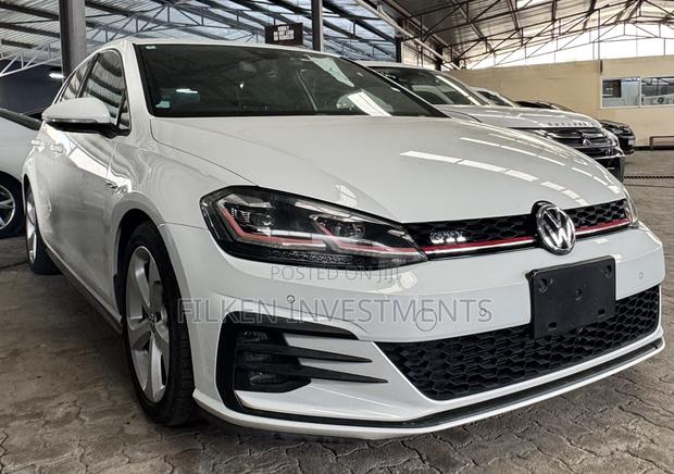 Volkswagen Golf 1.4T TSI FWD 2020 White
