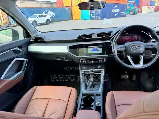 Audi Q3 35 TFSI S edition 2020