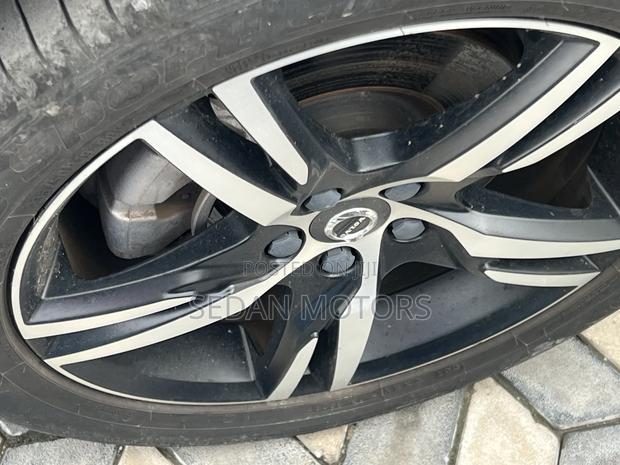 Volvo XC40 2019 Black