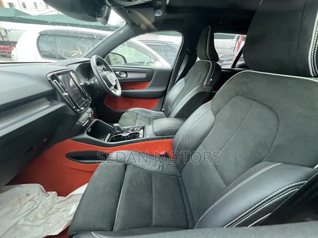 Volvo XC40 2019 Black