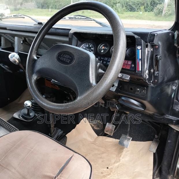 Land Rover Defender 1996 Green